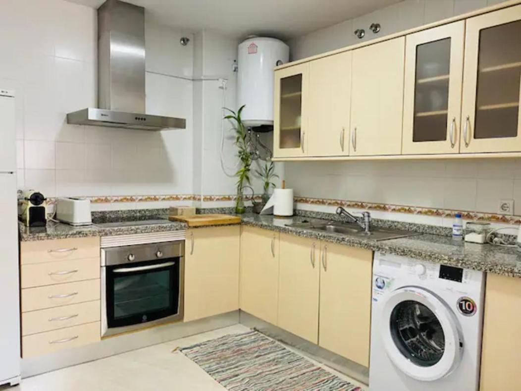 Acogedor Apartamento En El Centro De Малага Екстериор снимка